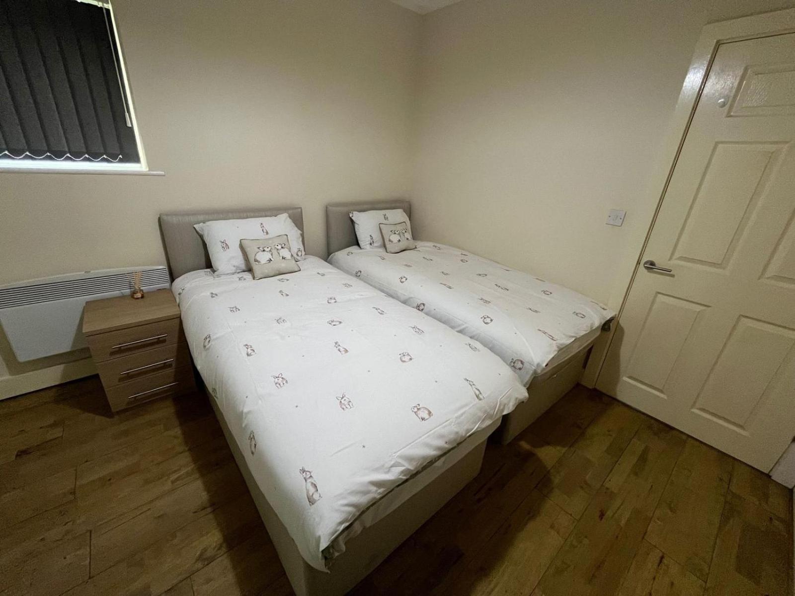 1 Bedroom Flat With Parking Leicester Esterno foto